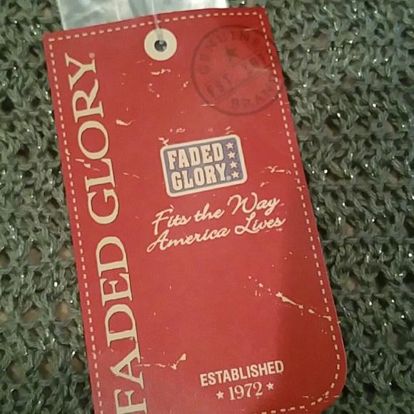 Sweater - Picture 2 of 5